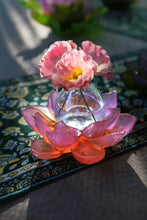 Load image into Gallery viewer, Amber Pink Soliflore - Jardin de Lotus